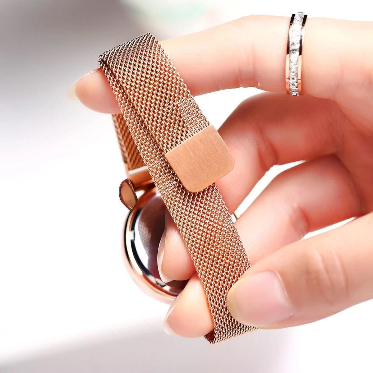 NameStyled A1506 Custom Engraved Mesh Strap Quartz Watch